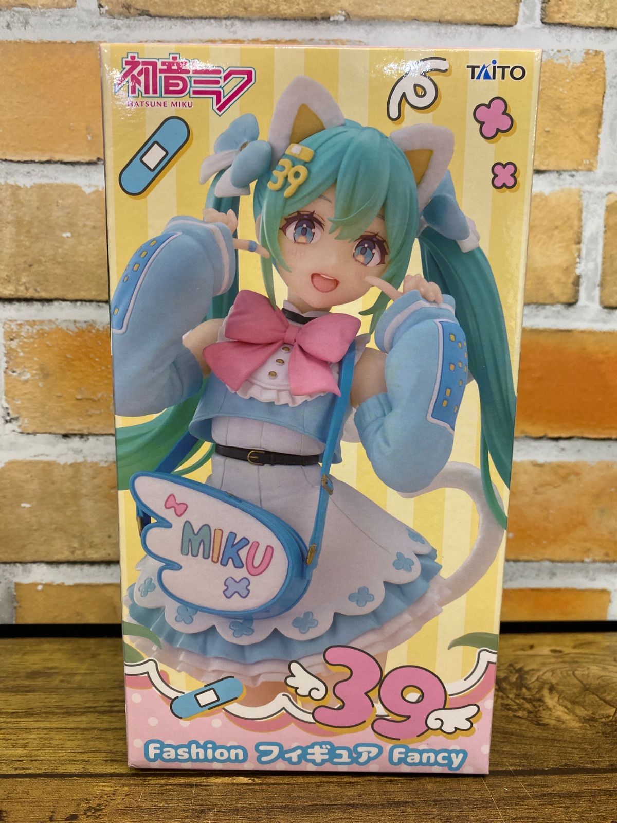 未開封・ダンボール発送】初音ミク Fashion フィギュア Fancy - メルカリ