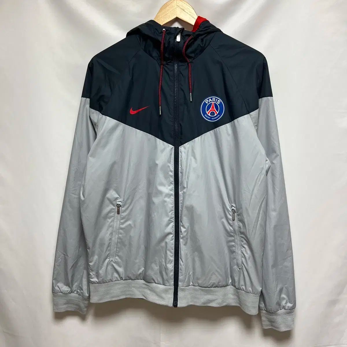 正規品/M NIKE パリ・サンジェルマン PSG ウィンドランナー ウーブン