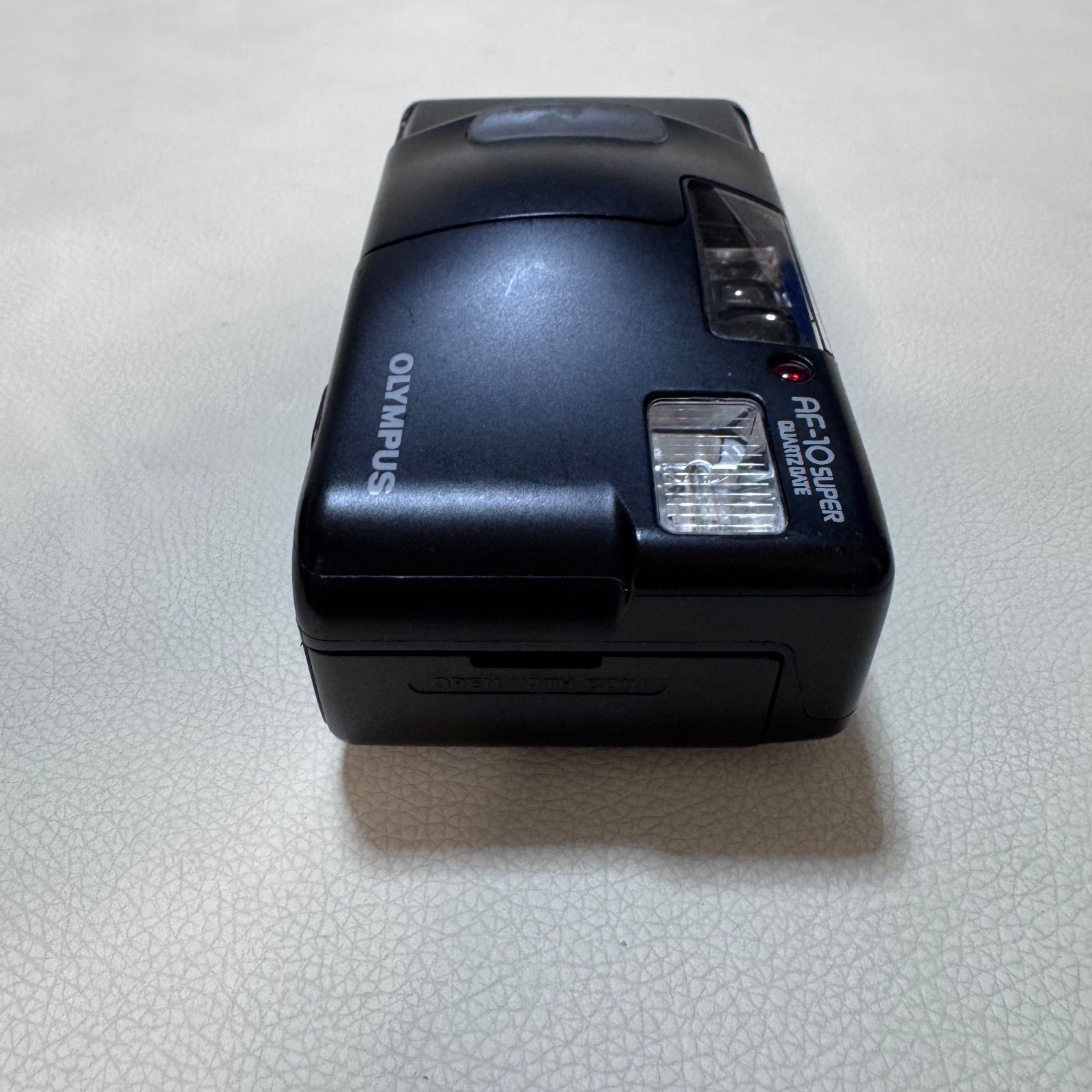 OLYMPUS オリンパス AF 10 SUPER QUARTZ DATE フィルムカメラ