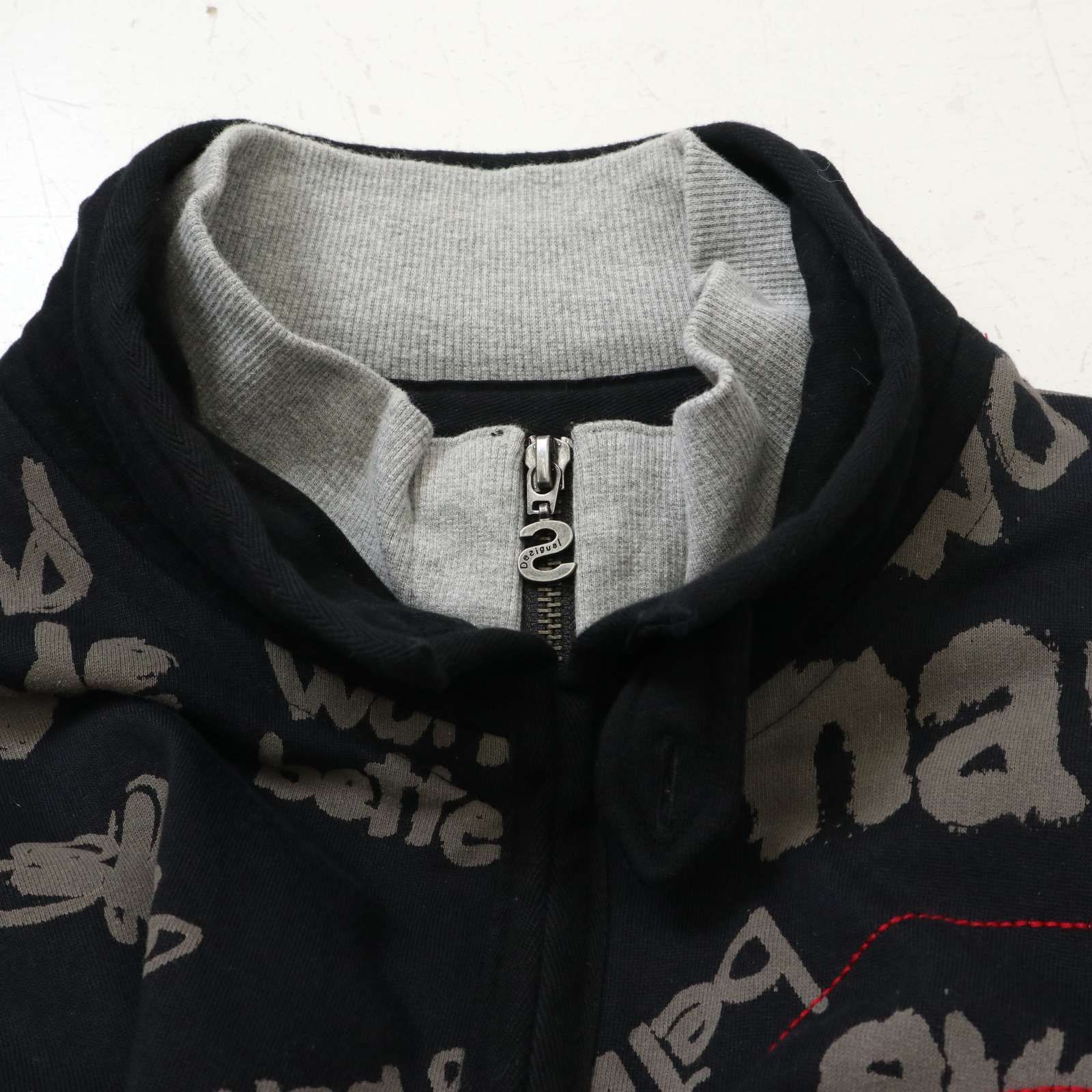 Desigual デシグアル 秋冬 裏起毛☆ レイヤード風 英字 ロゴ