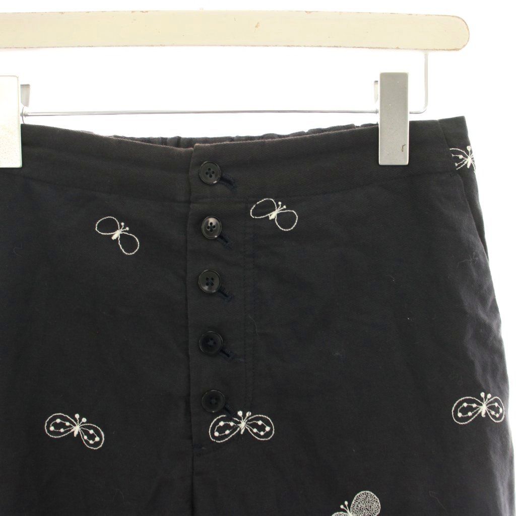 ミナペルホネン mina perhonen クロップドパンツ イージー 蝶々刺繍 絹