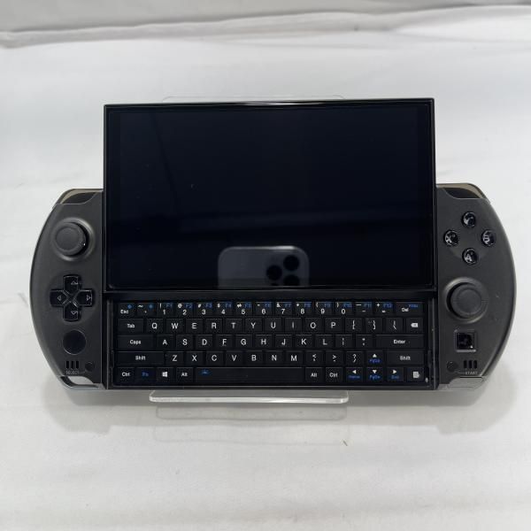 中古】GPD WIN4 2025(8840U FP8 32GB+1TB) ポータブルゲーミングPC[19
