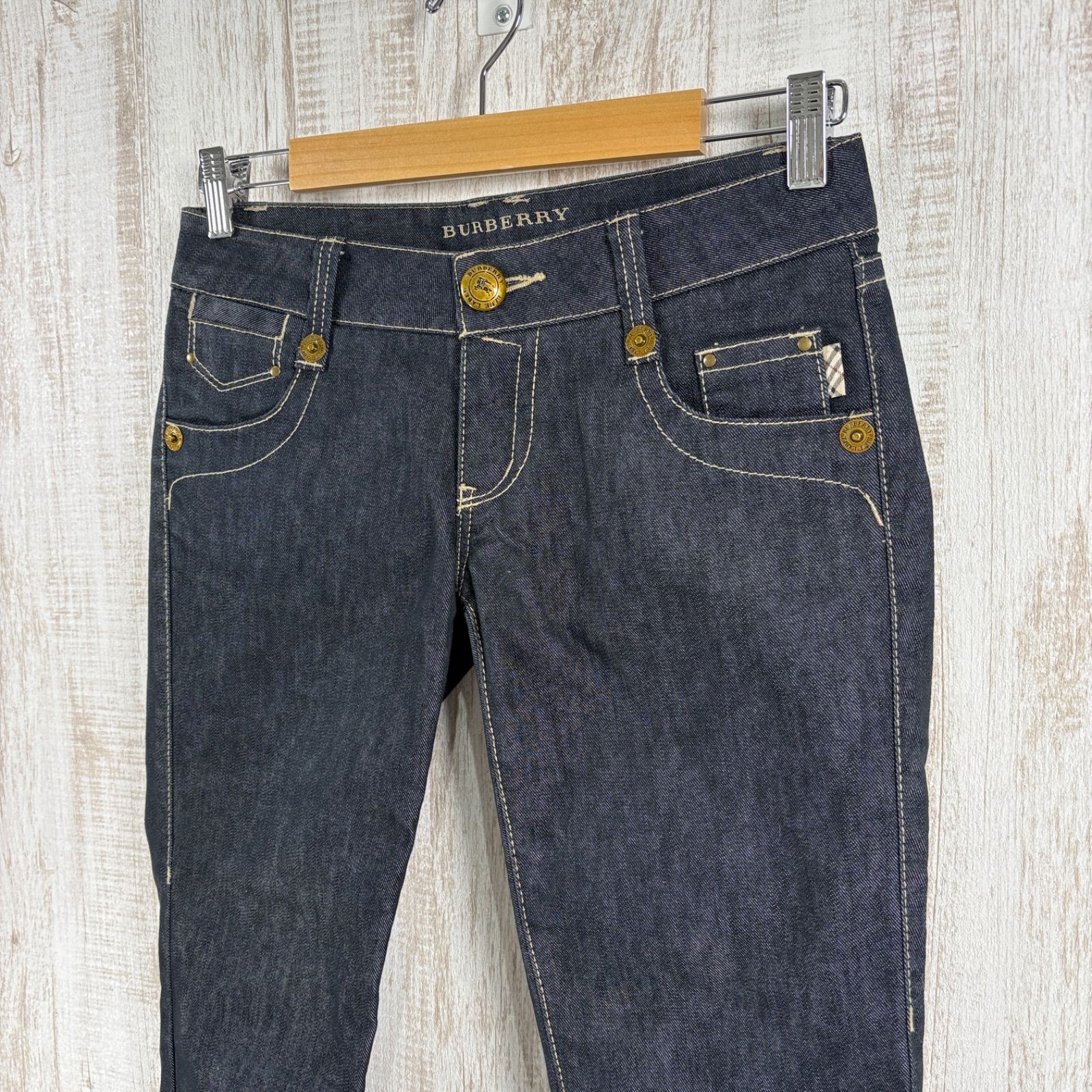 BURBERRY BLUE LABEL バーバリーブルーレーベル ホースロゴ刺繍 ノバ