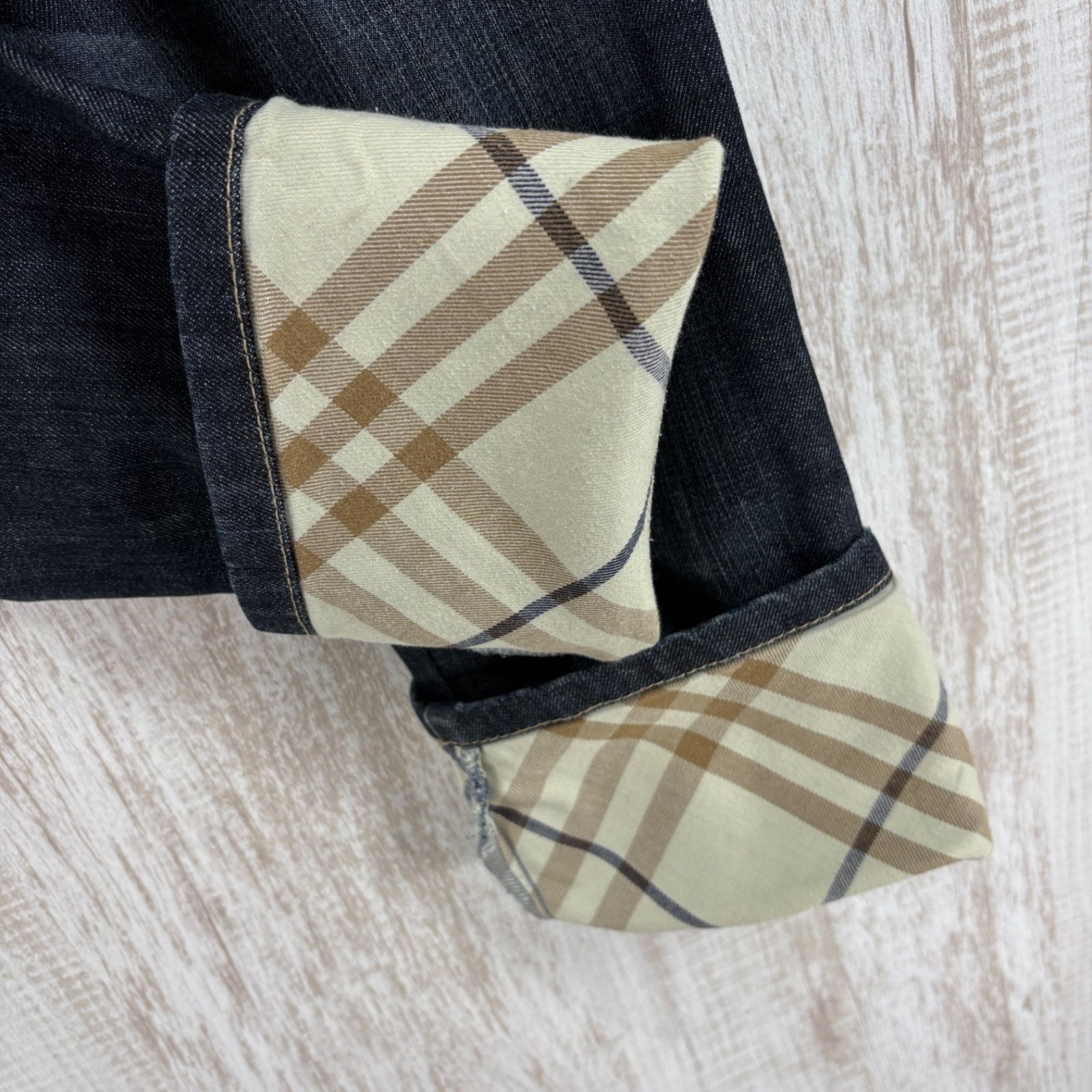 BURBERRY BLUE LABEL バーバリーブルーレーベル ホースロゴ刺繍 ノバ