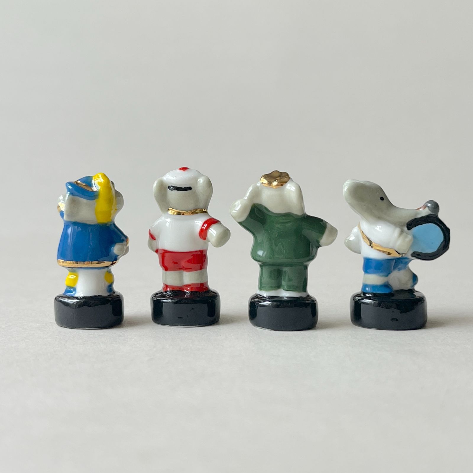 フェーヴ　世界の兵士たち　フランス　フェーブ　ミニチュア陶器　f-4363 フェーヴ ぞうのババール 金彩 フランス フェーブ ミニチュア陶器