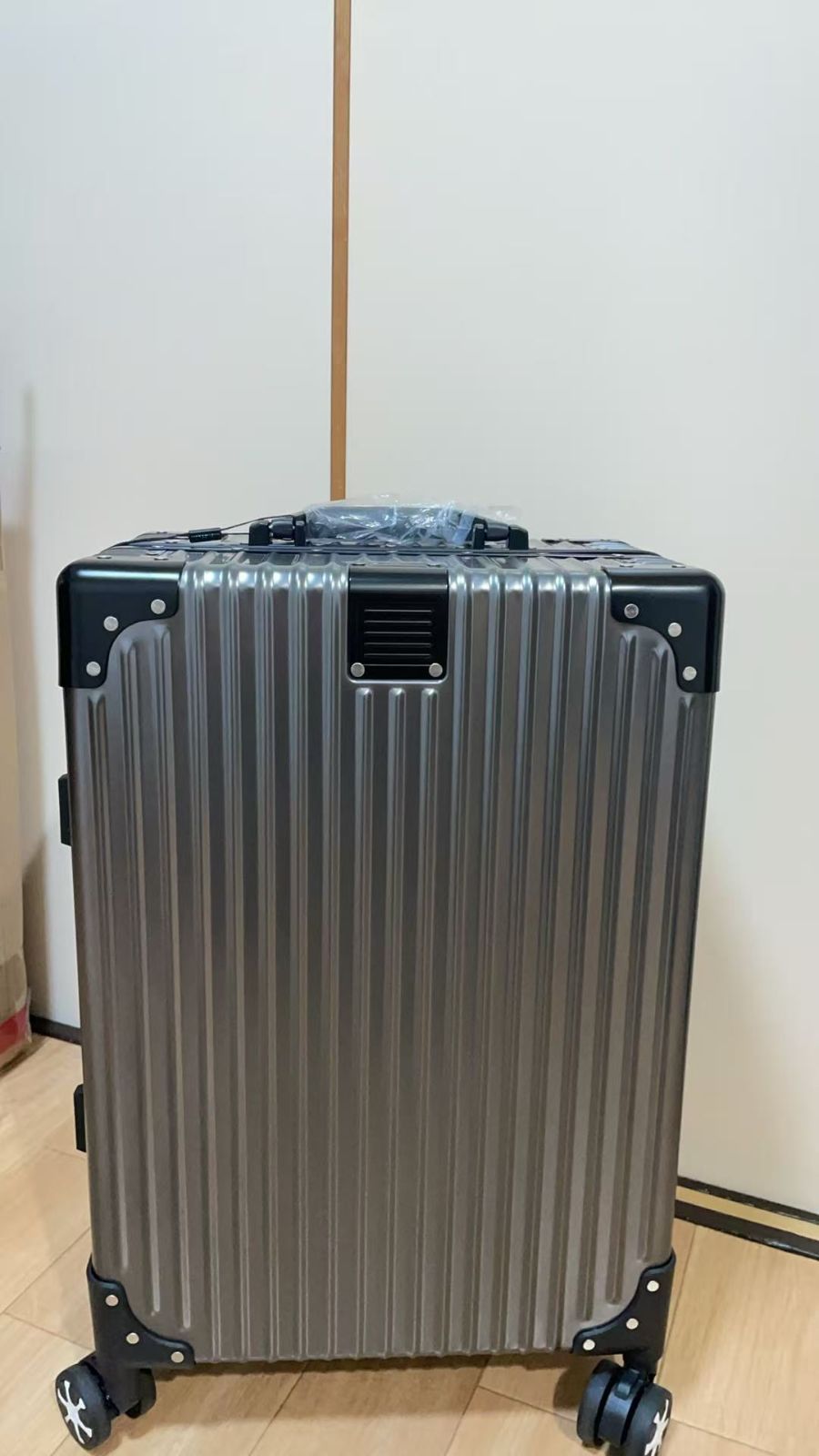 Yuki様専用 楕円形スツール 黒 ワインレッド 2色