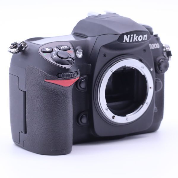 Nikon デジタル一眼レフカメラ D200 ボディ本体 - メルカリ