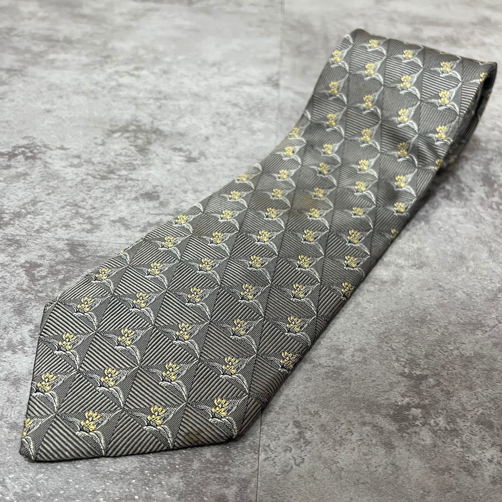 SAINT LAURENT ゴールドジャガードネクタイ SAINT LAURENT ゴールドジャガードネクタイ SAINT LAURENT ゴールド