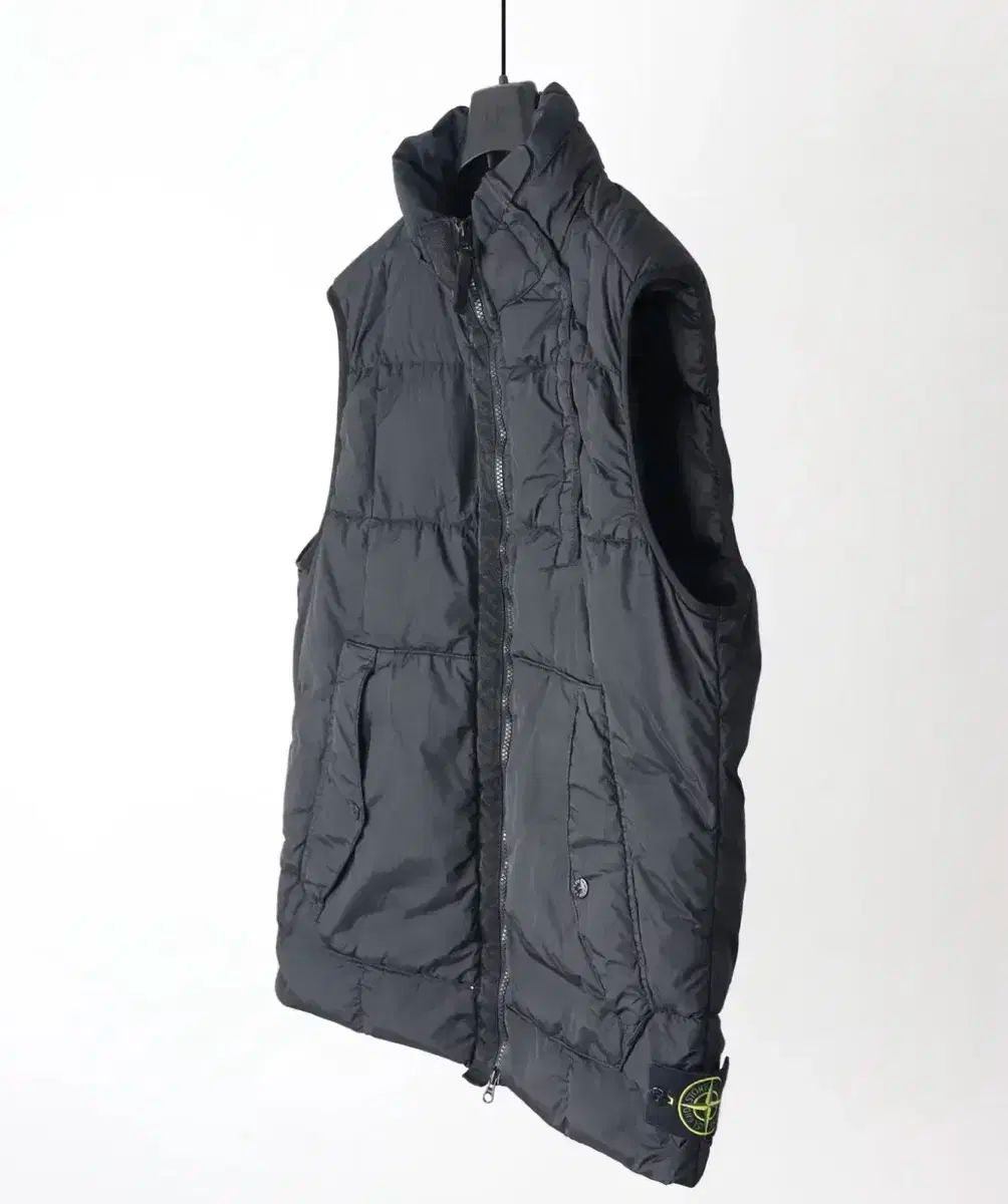 ストーンアイランド クリンクルレップス ダウンベスト ブラック XL