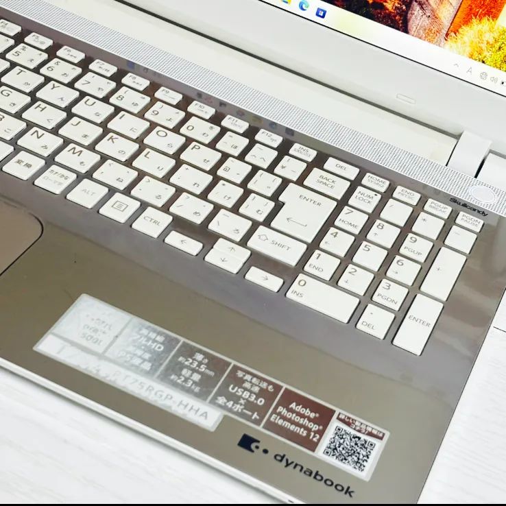 第5世代 Core i7 メモリ 16GB SSD 256GB Windows11 Office ノート