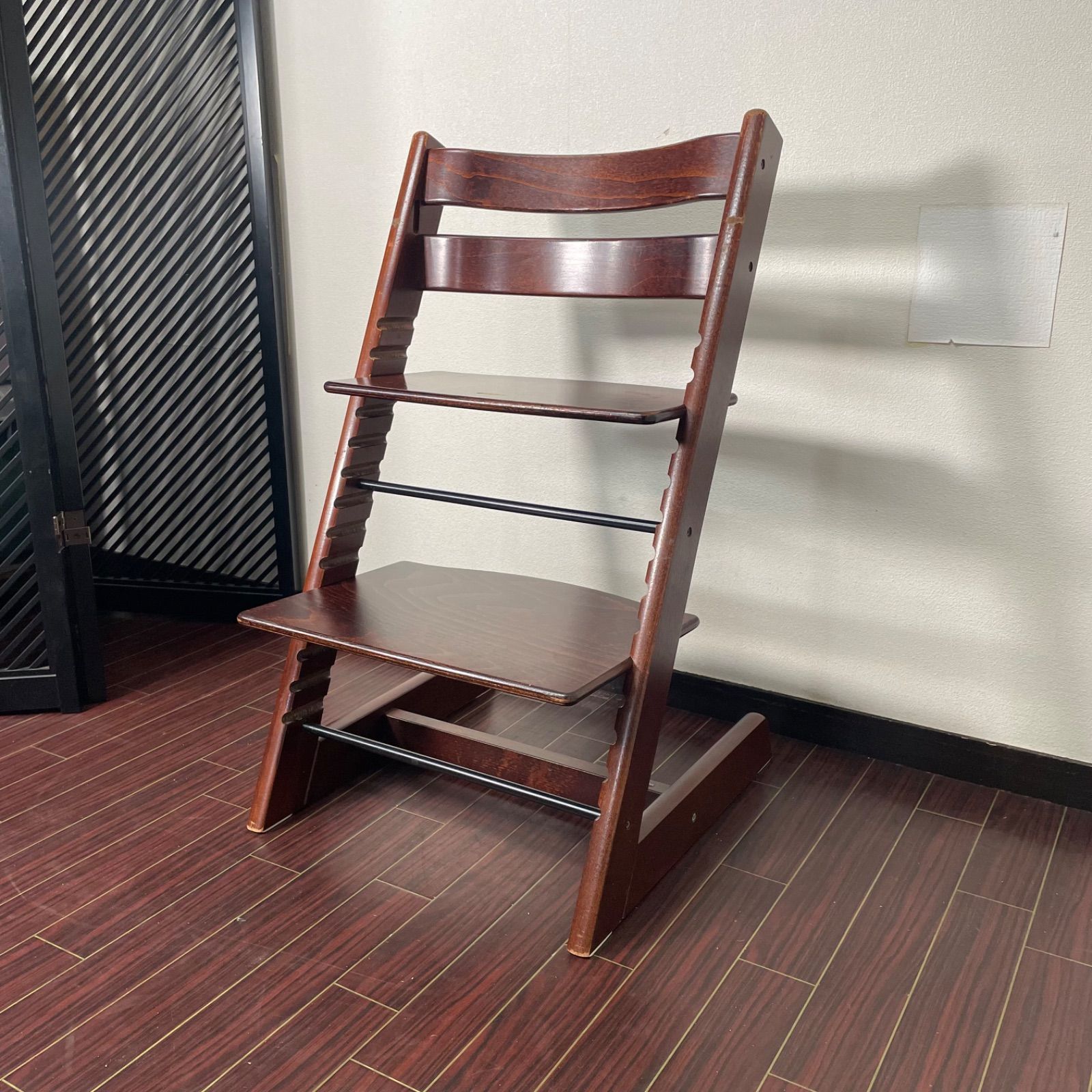 ストッケ　トリップ トラップ　ベビーチェア　ウォールナット　旧型 希少 ウォールナットブラウン ストッケ トリップトラップ ベビーチェア