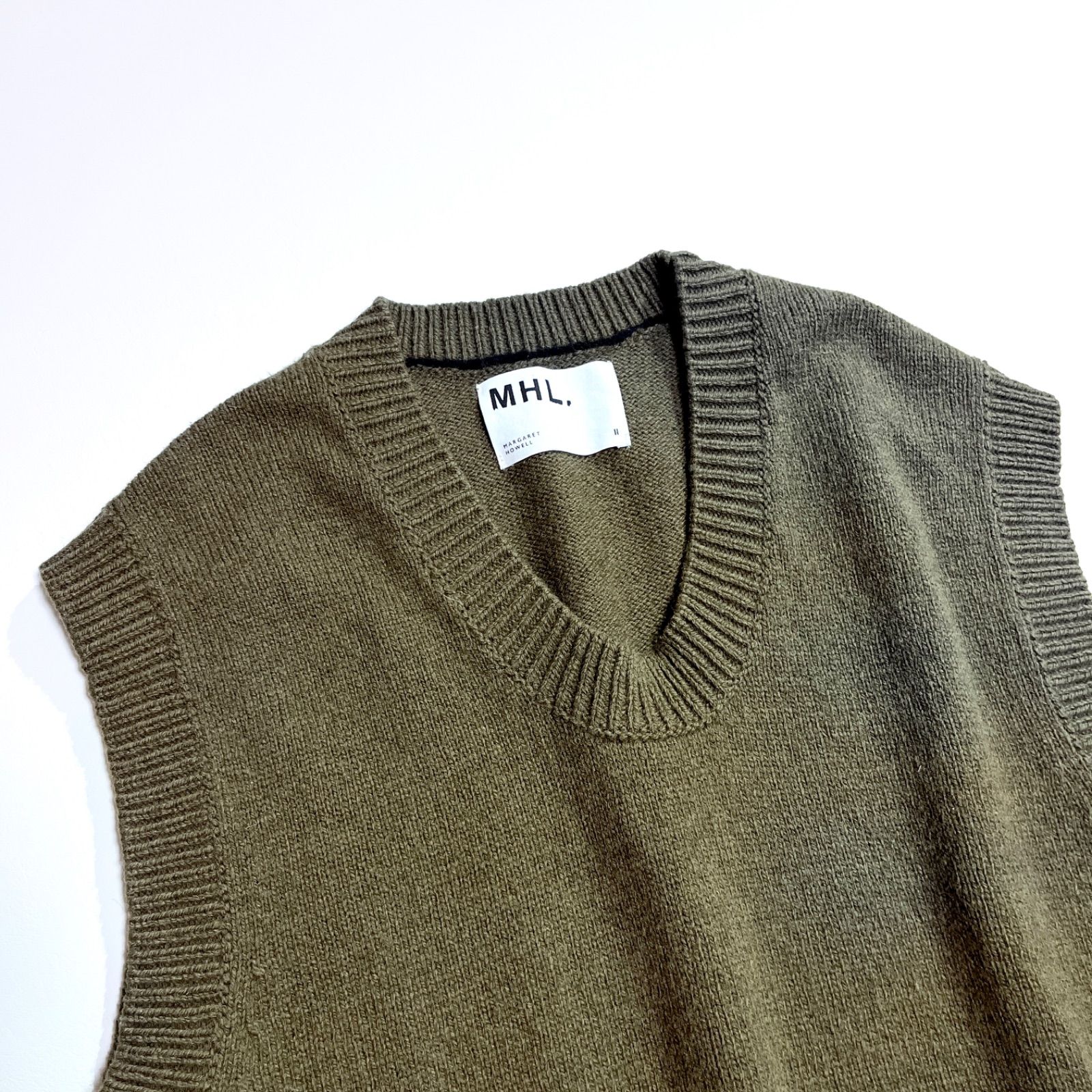 マーガレットハウエル　TWISTED COTTON WOOLニットベスト マーガレットハウエル TWISTED COTTON WOOLニットベスト