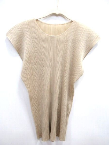イッセイミヤケ ISSEY MIYAKE プリーツプリーズ pleatsplease トップス