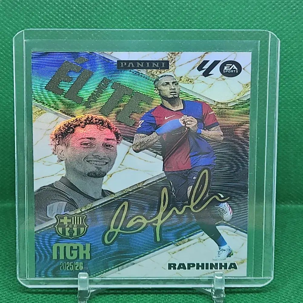 25-26 Panini パニーニ MEGAクラック 下 ハフィーニャ (バルセロナ) IN