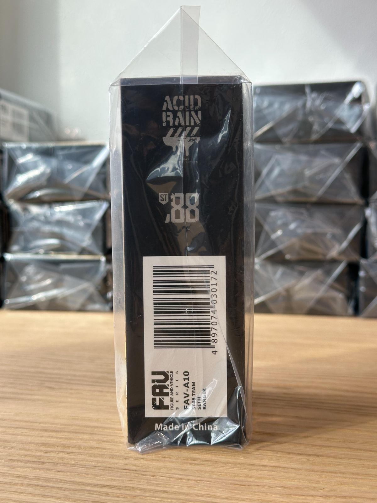 Acid Rain World FAV-A10 Seth Ranger アシッドレイン ワールド 1/18