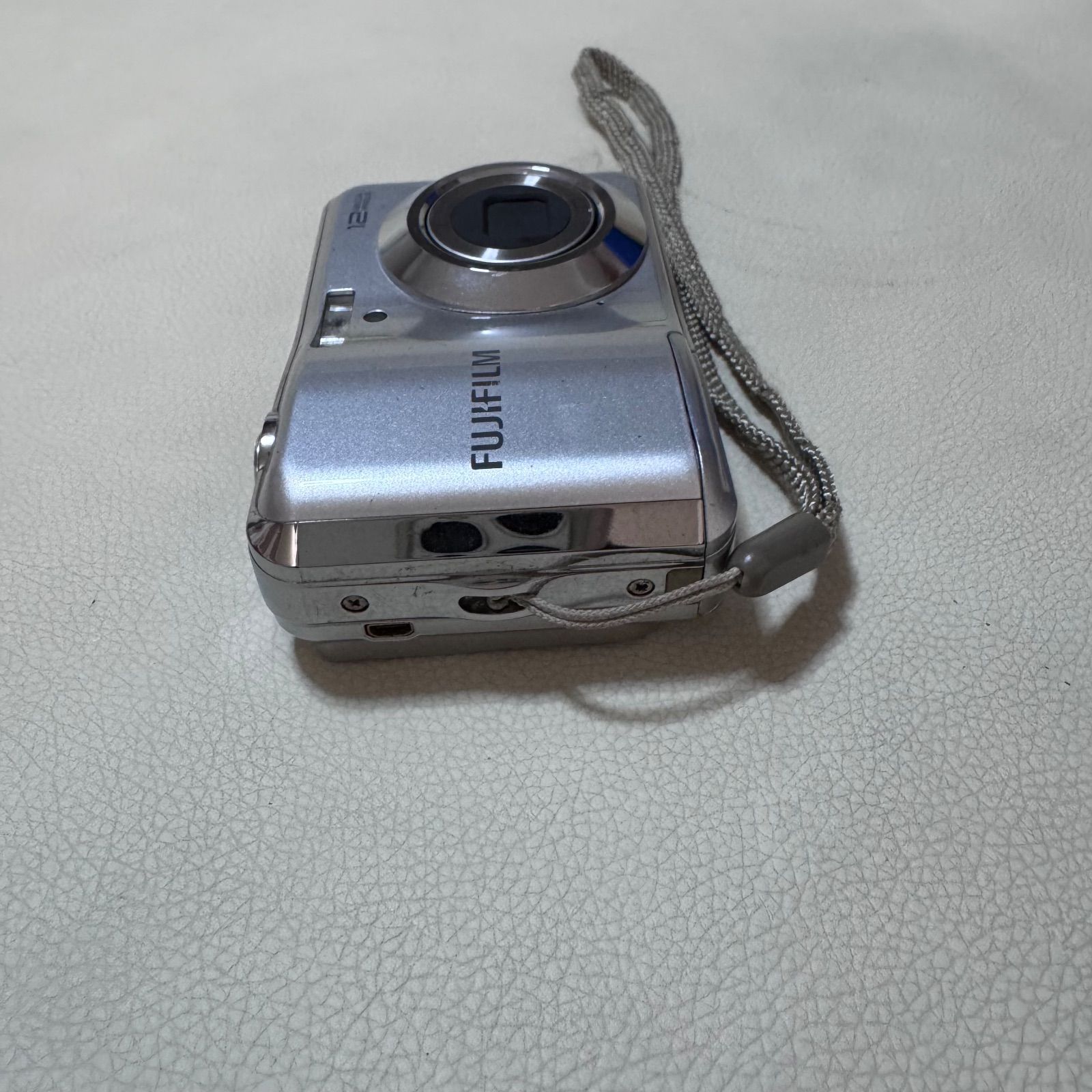 FUJIFILM 富士フイルム FINEPIX AV130 コンパクトデジタルカメラ 動作