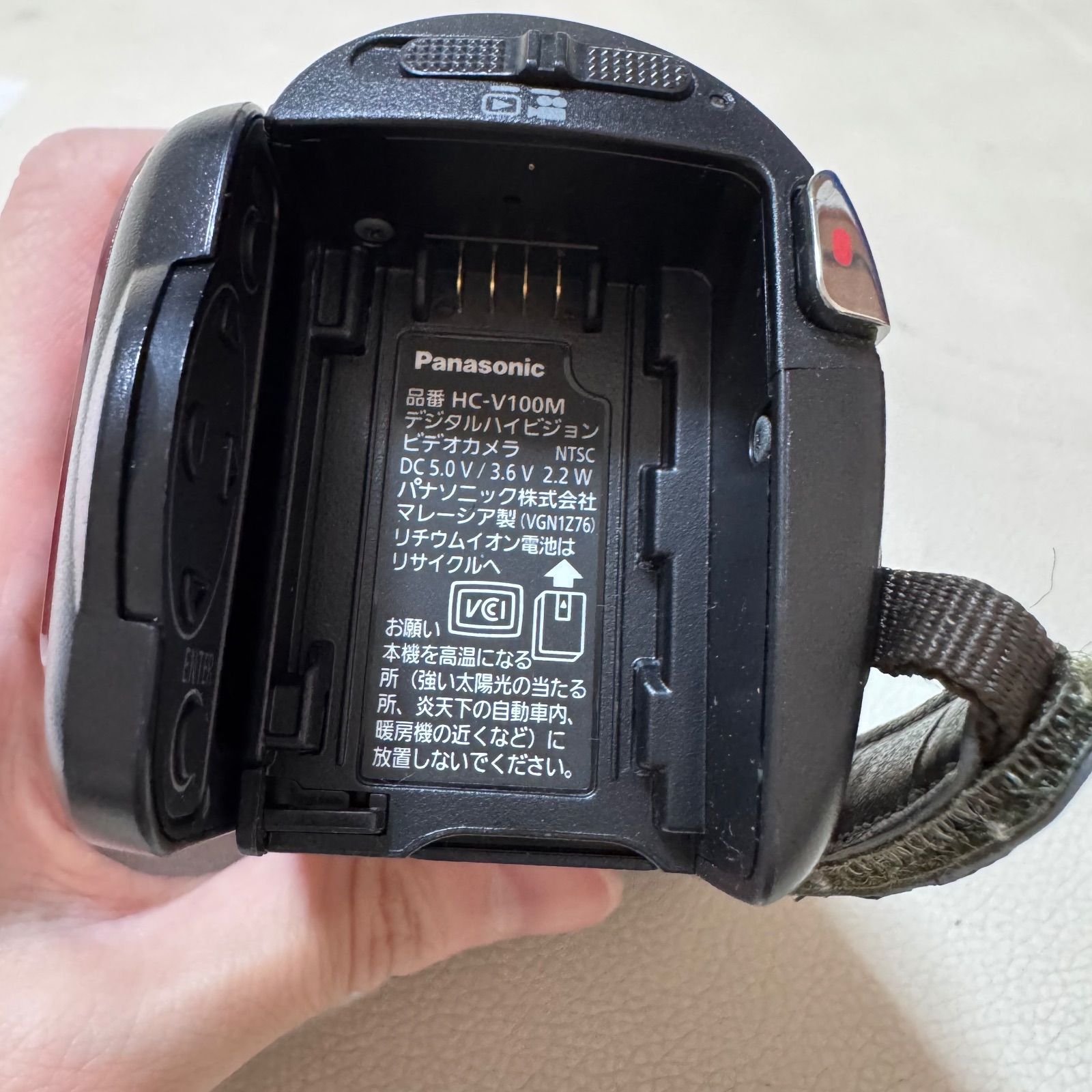 【動作確認済み】 Panasonic HC-V100Mビデオカメラ Panasonic パナソニック HC-V100M 2012年製 ビデオカメラ 動作確認済