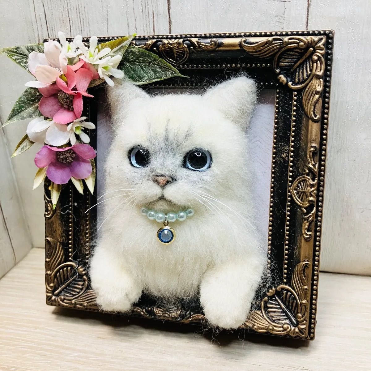 ハンドメイド⭐羊毛フェルト猫⭐猫種類(長毛種)：チンチラゴールデン