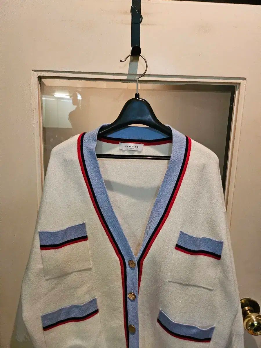 sandro カーディガン　新品未使用 新品 SANDRO サンドロ ニットカーディガン ネイビー マリン 国内未発売