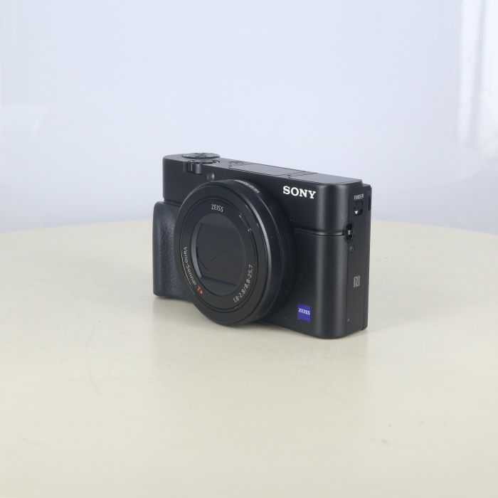 中古】(ソニー) SONY DSC-RX100M3 (アタッチメントグリップ付) - メルカリ