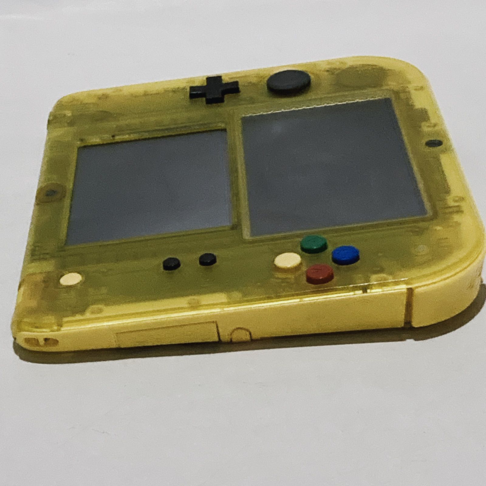 ニンテンドー2DS 2DS ピカチュウ 黄 ピカチュウ版 SDカード付 Nintendo