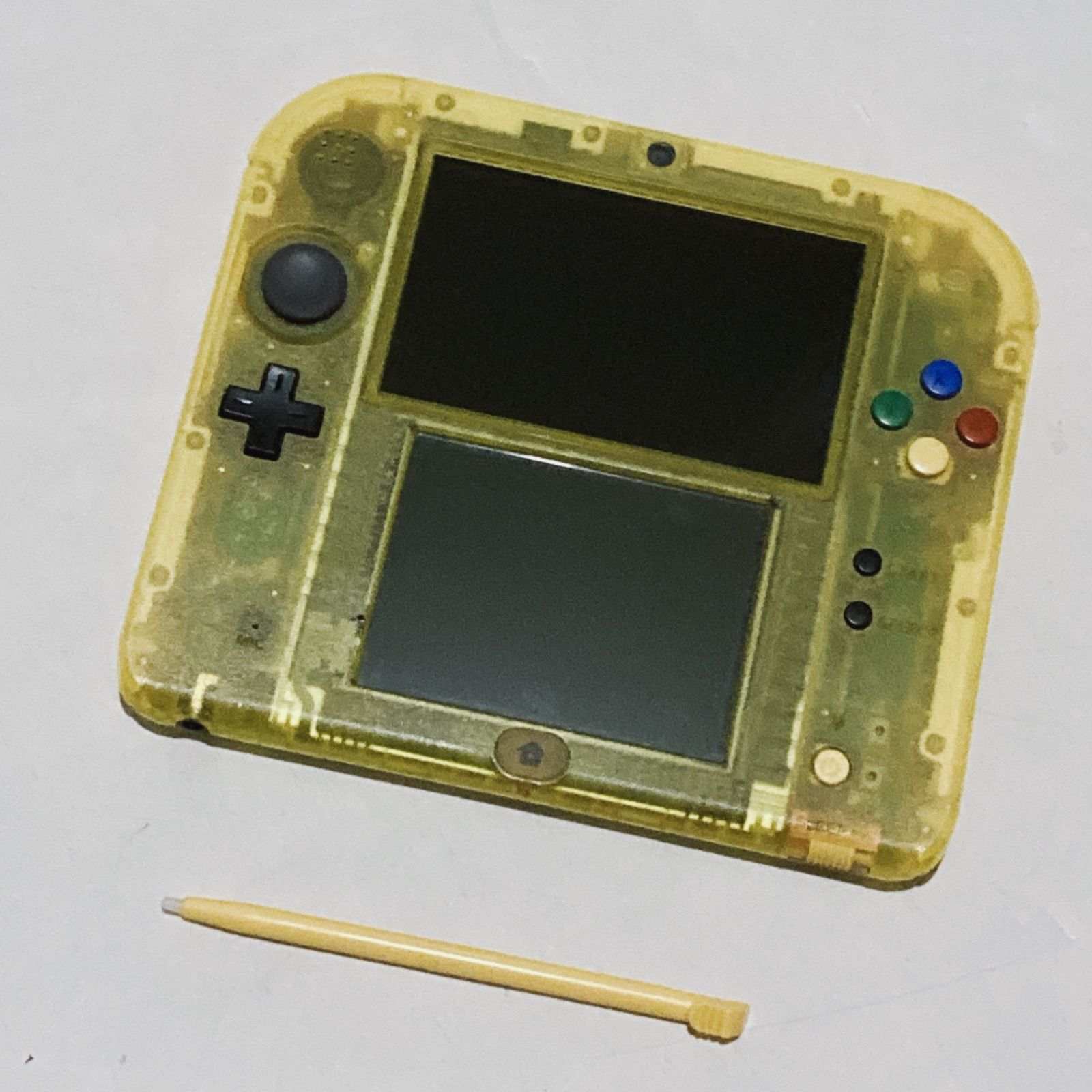 ニンテンドー2DS 2DS ピカチュウ 黄 ピカチュウ版 SDカード付 Nintendo
