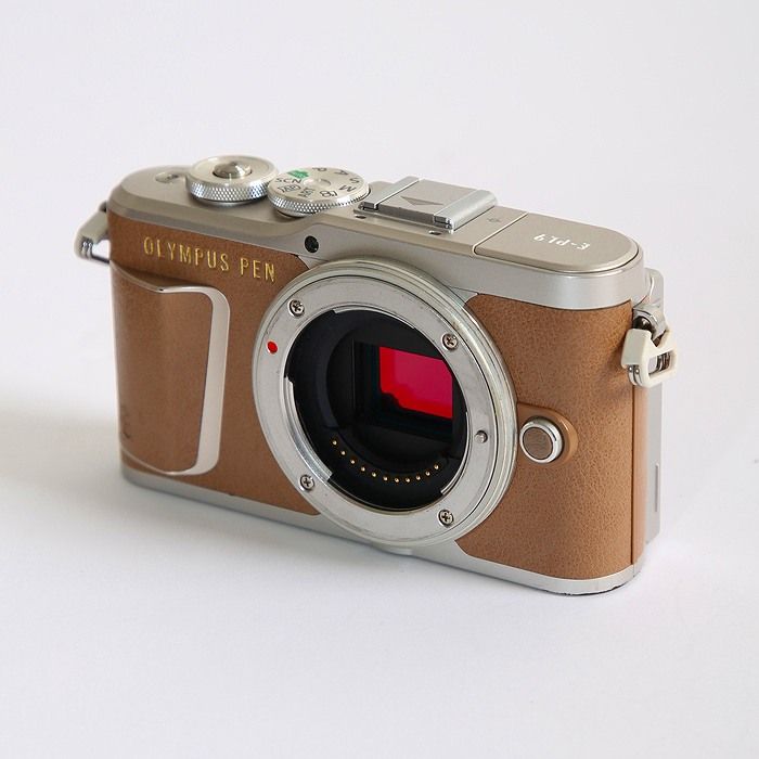 中古】(オリンパス) OLYMPUS E-PL9 ボデイ ブラウン - メルカリ