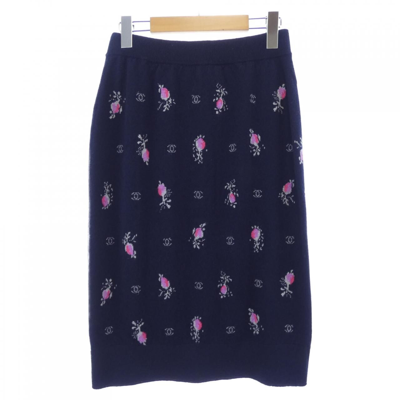 CHANEL シャネル　ココマーク　総柄　スカート　パープル　38 CHANEL シャネル ココマーク 総柄 スカート パープル 38 CHANEL