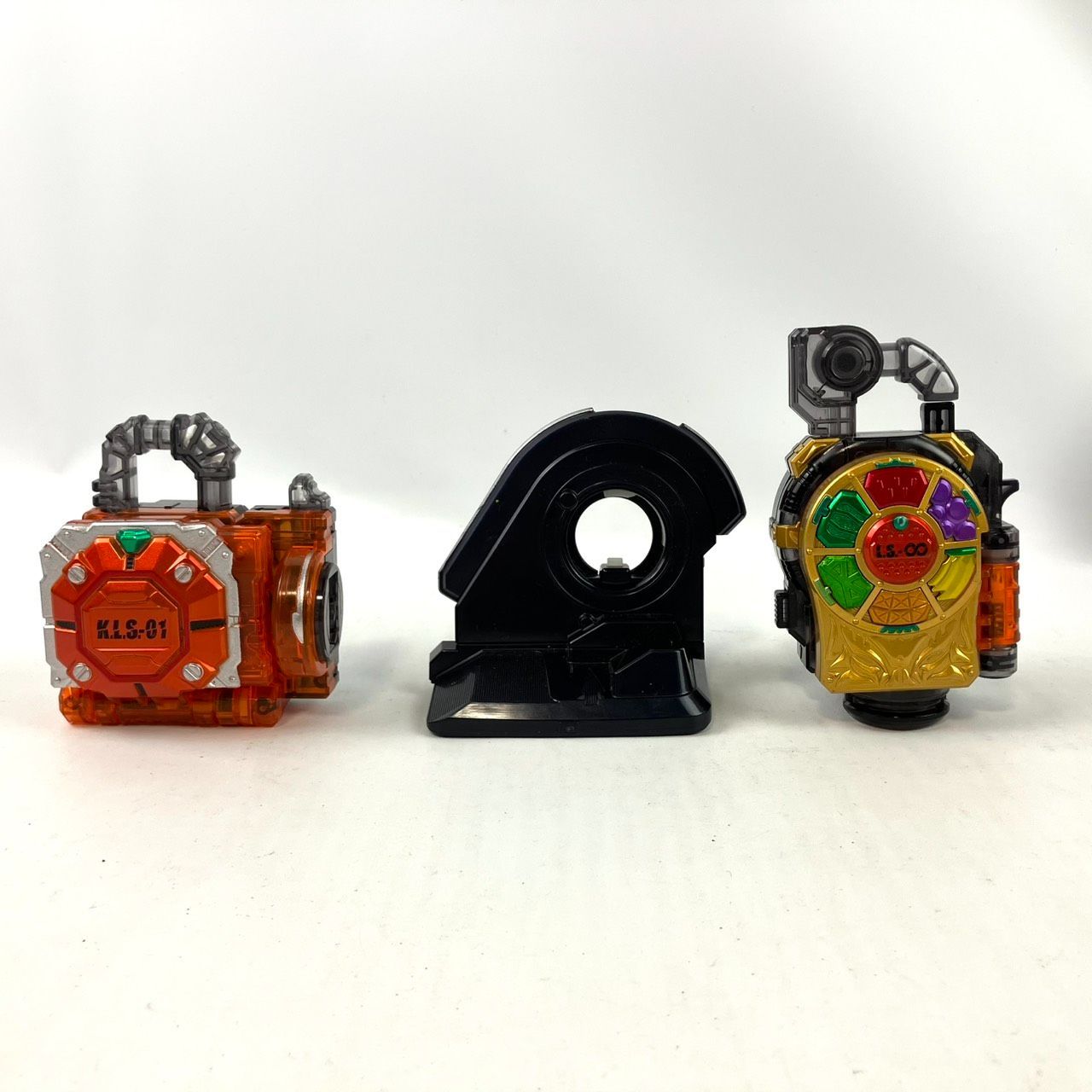 BANDAI バンダイ 仮面ライダー鎧武 ガイム DX ロックシード カチドキロックシードセット