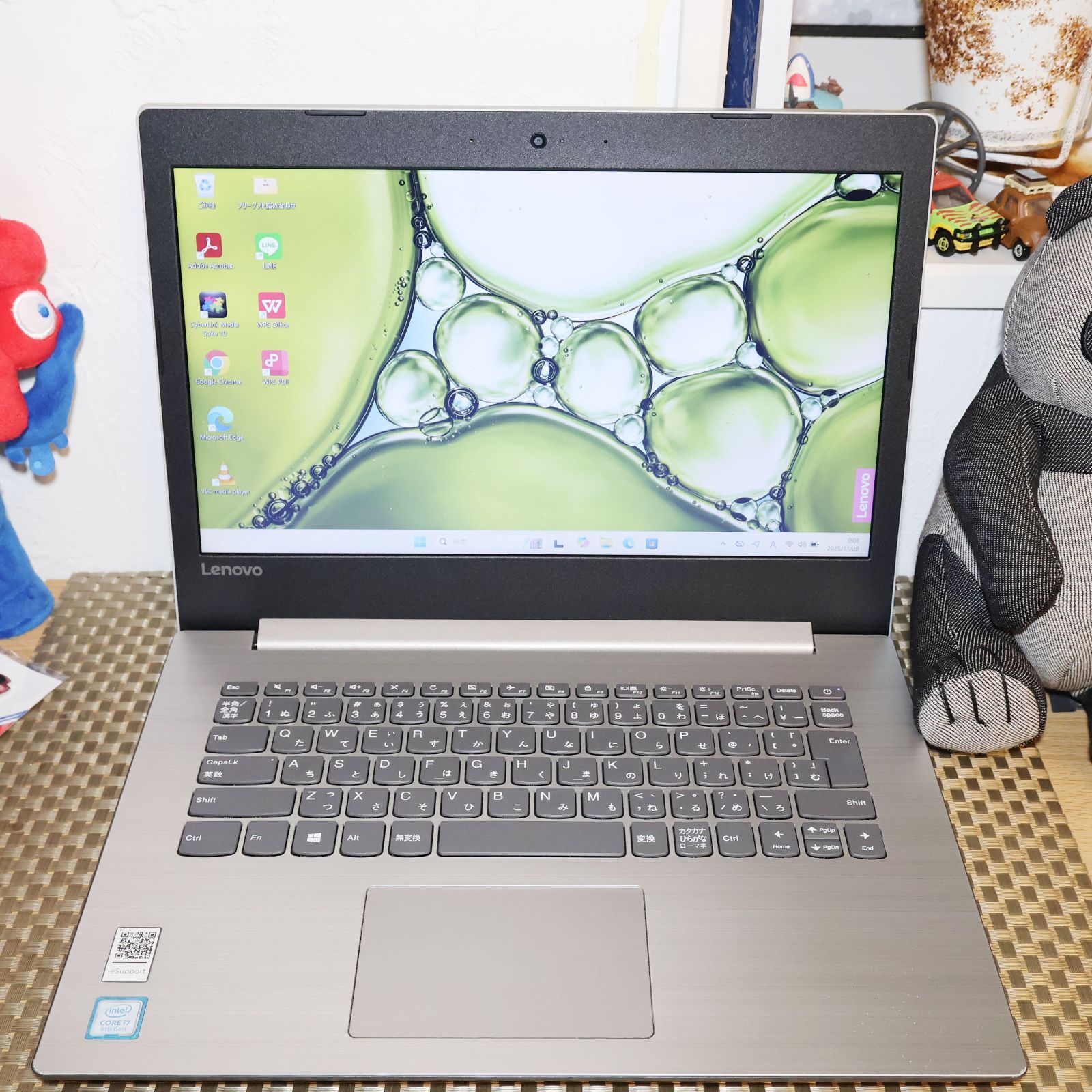 高品質！Win11公式対応8世代i7/メ8/SIMフリー/SSD/DVD/無線 高品質！Win11公式対応8世代i7/メ8/SIMフリー/SSD/DVD/無線 富士通 -