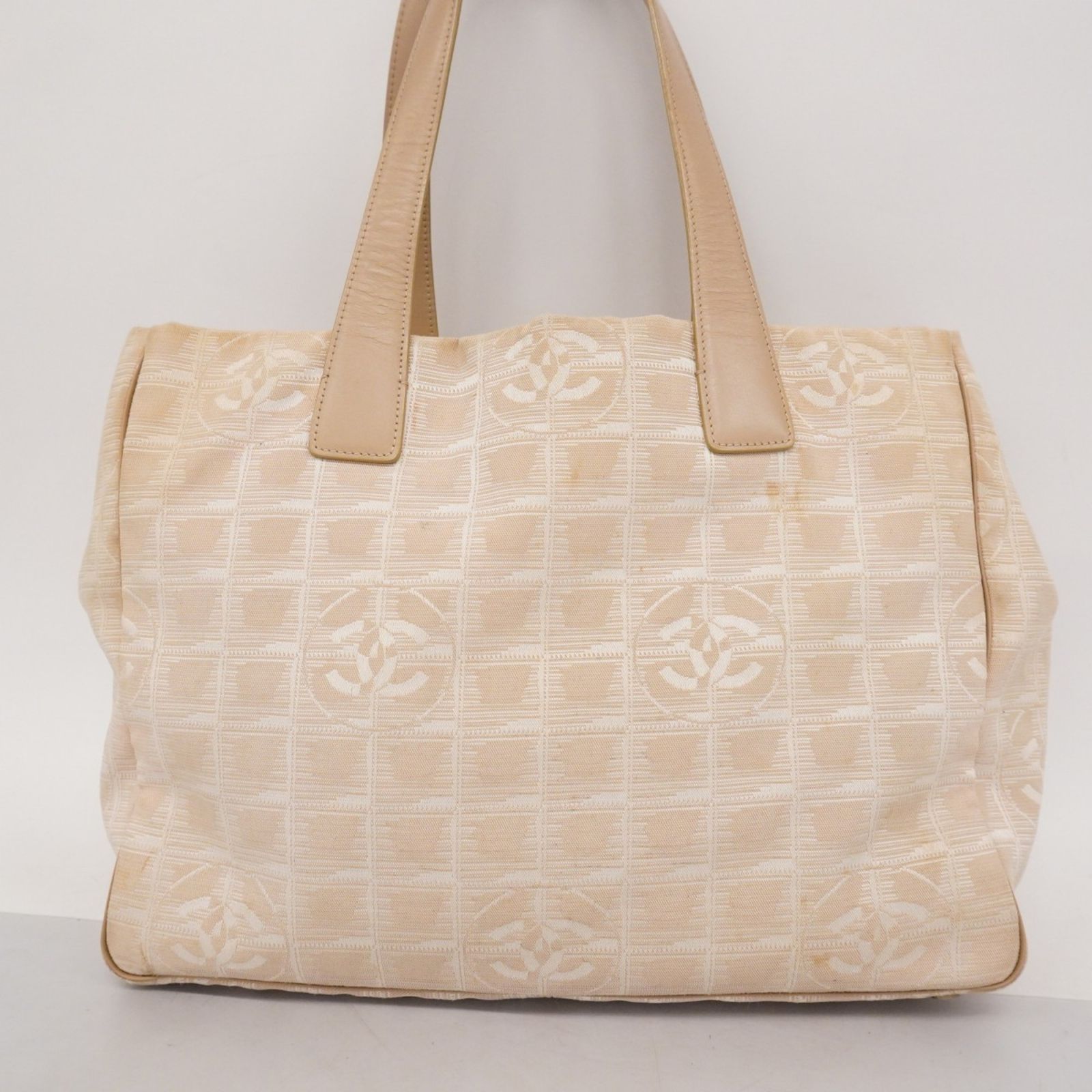 シャネル(Chanel) シャネル トートバッグ ニュートラベル ナイロン