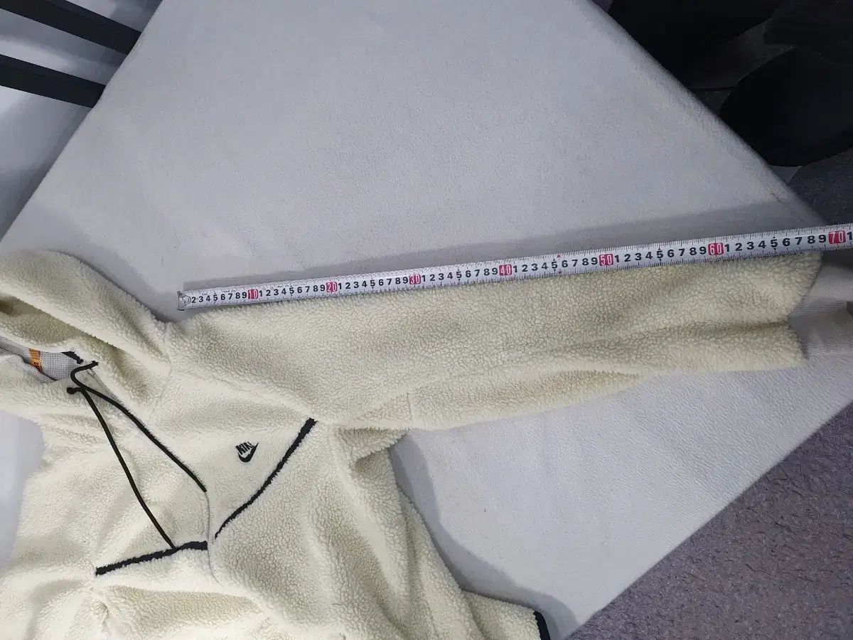 ナイキ テックパック フリース ウィンドランナー シープスキン シェルパ ジャケット アイボリー 白 L