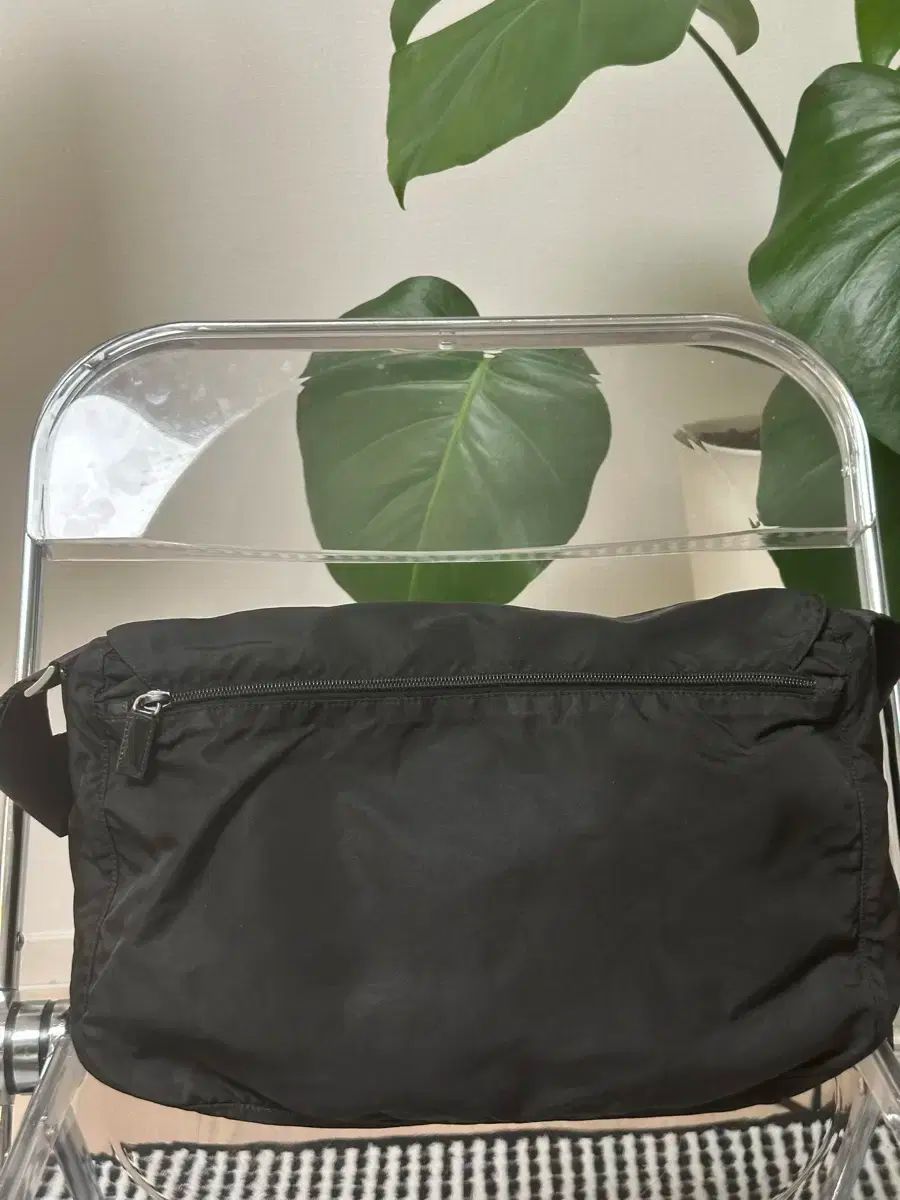 プラダ ツーポケット ポコノ メッセンジャーバッグ ナイロン クロス