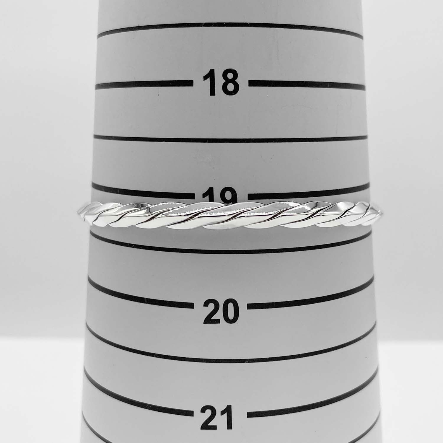 小売業者 ティファニー ナイフエッジ バングル シルバー □美品