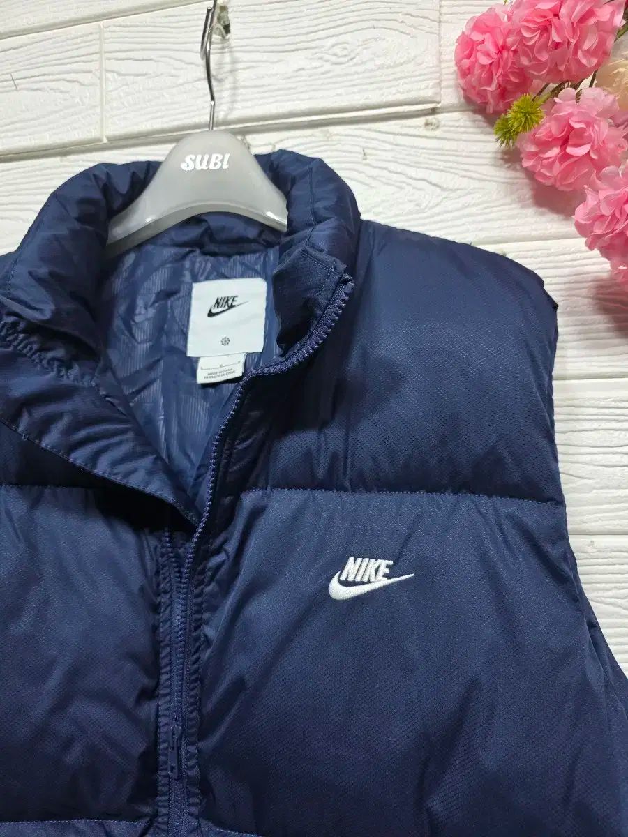 ナイキ NSW クラブ プリマロフト 撥水 ダウンベスト ラージ - メルカリ