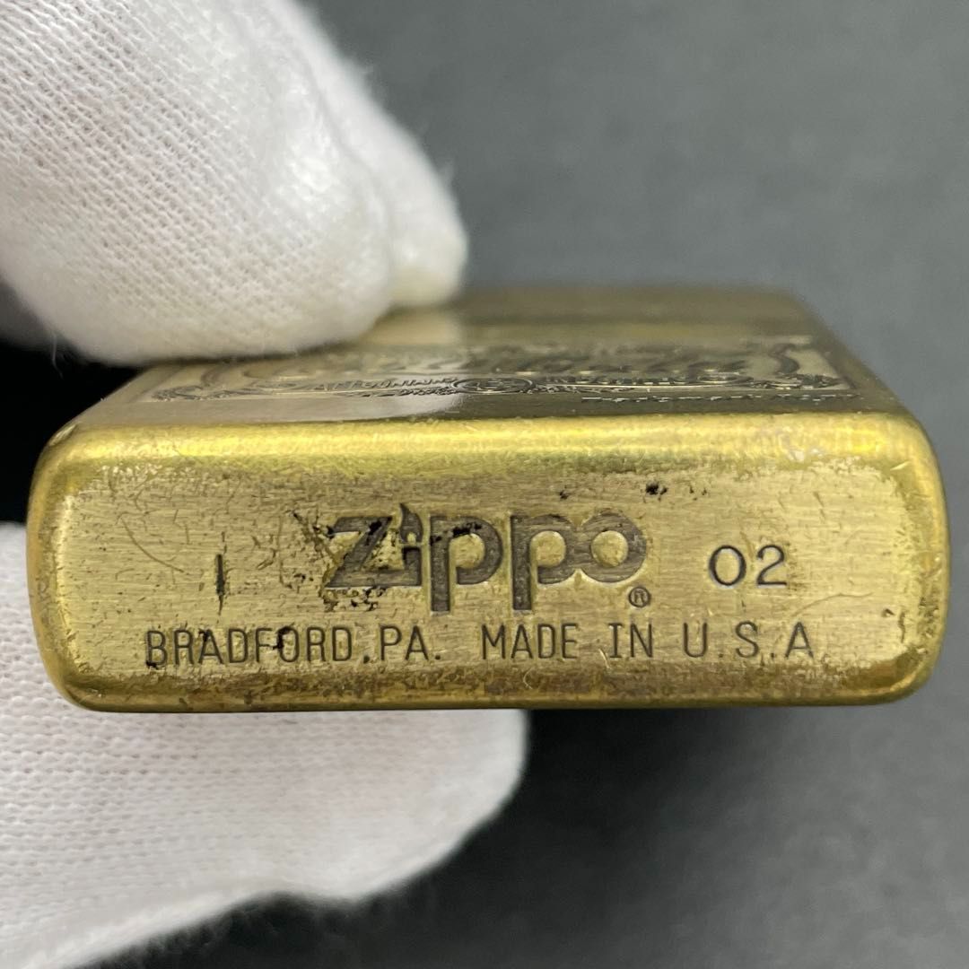 Coca-Cola ゴールド Zippo未使用　オイルなし Zippo コカ・コーラ 2002年9月製 ブラス Coca-Cola ロゴマーク