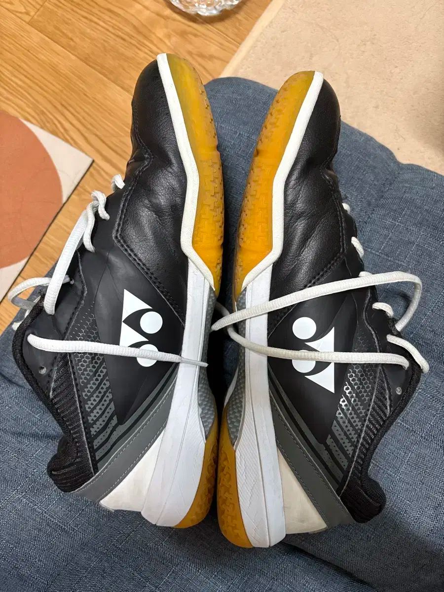 YONEX ヨネックス バドミントンシューズ 65z3 ブラック - メルカリ