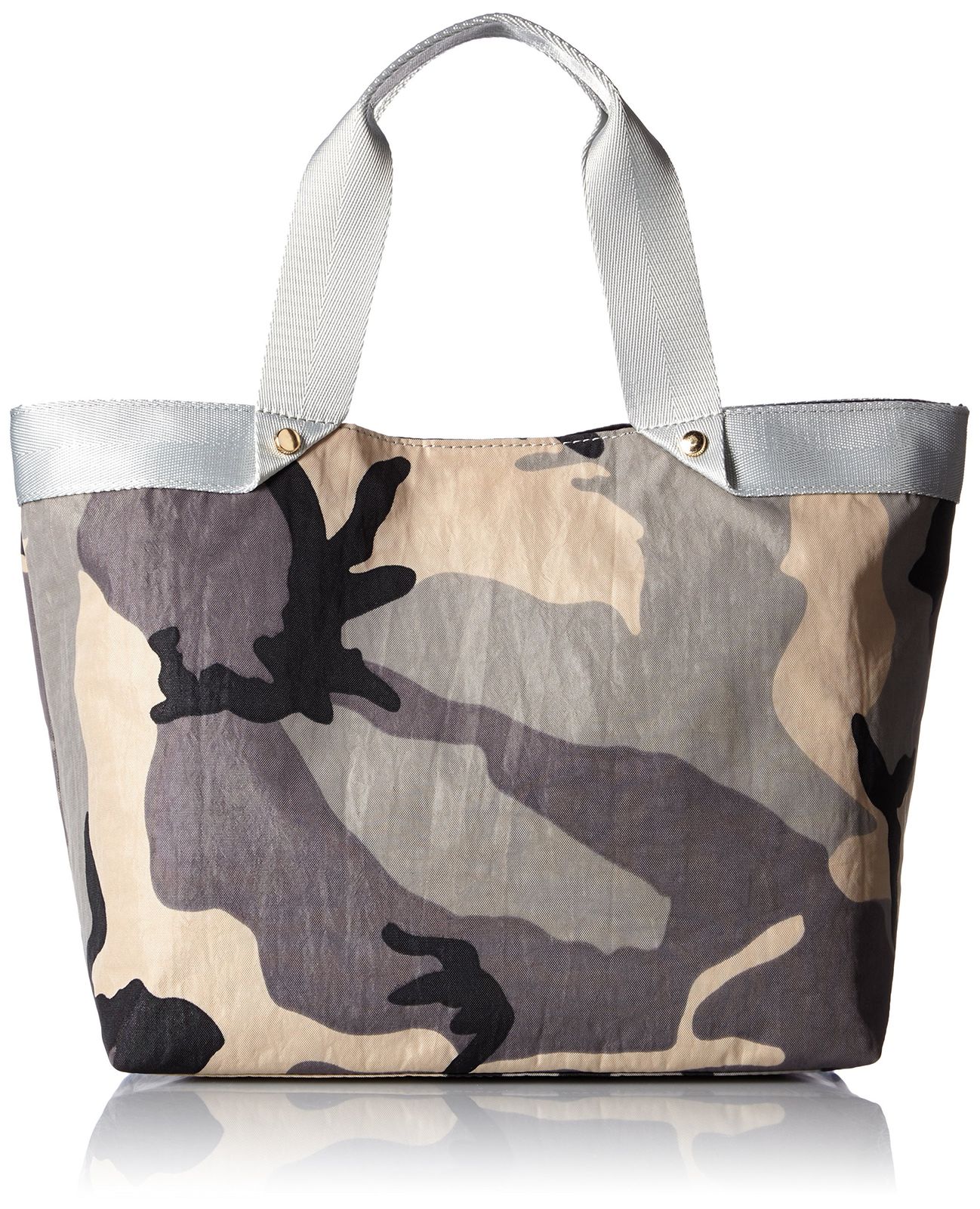 ⭐︎Quu出品⭐︎ 待望の新製品！卓上電源タップ「Polaris CUBE DESK」・新モデル