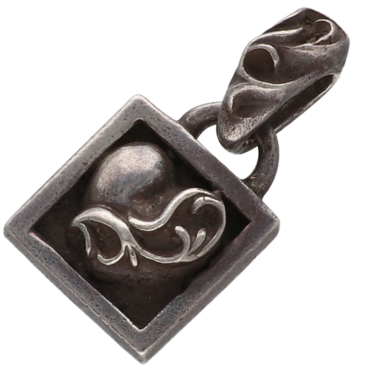 中古】 CHROME HEARTS クロムハーツ フレームド ハート SV925 シルバー 
