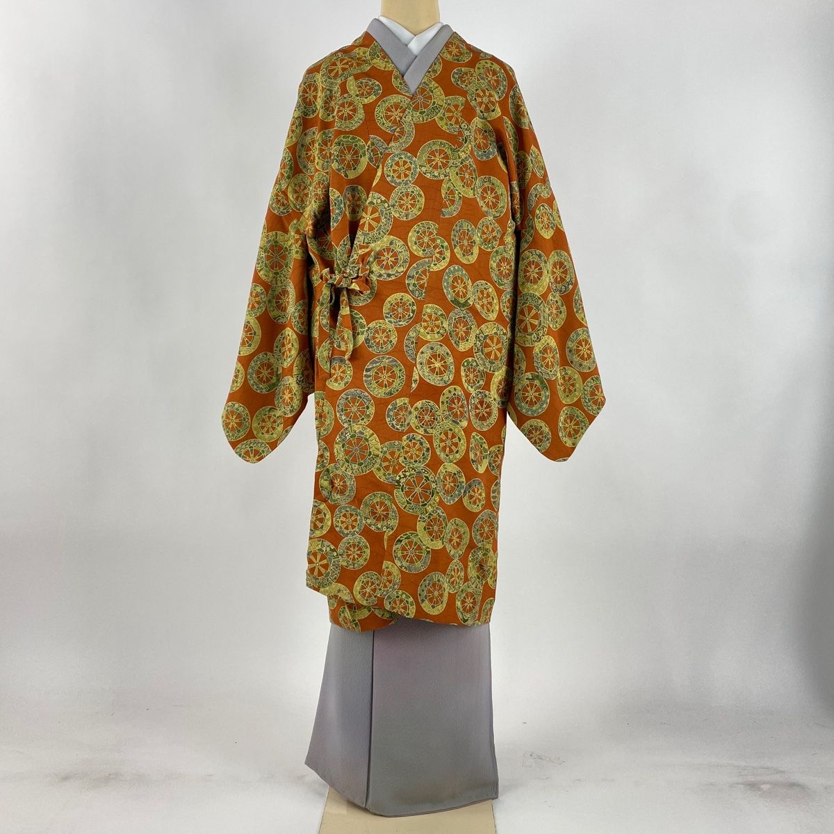 平和屋着物□極上 道中着 ロング丈 お召地 花唐草文 金糸 ローズグレイ