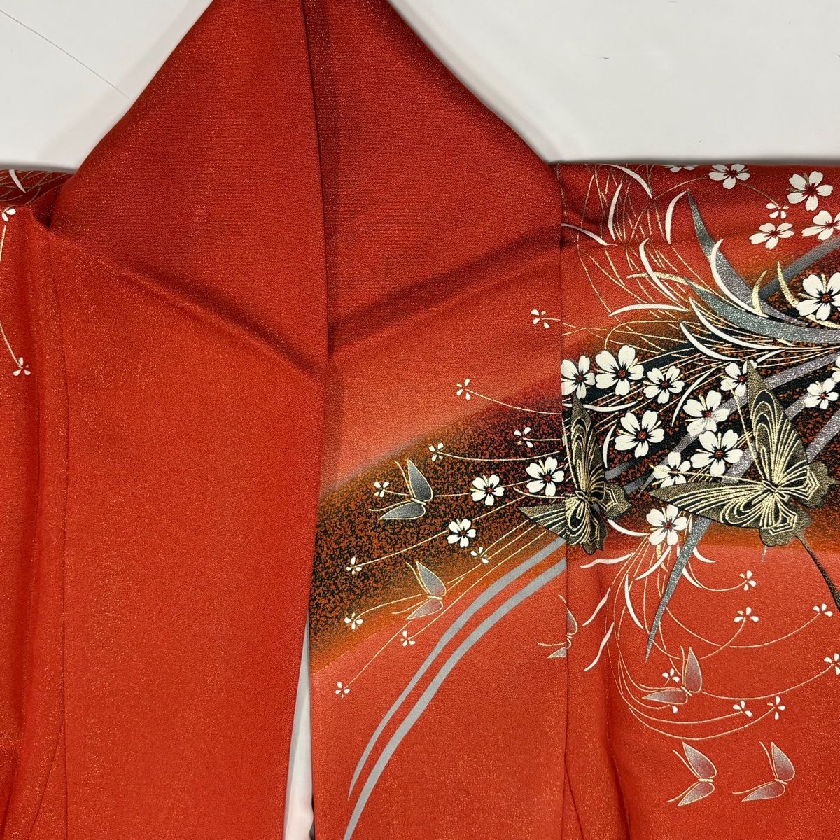 振袖 身長157-172cm オレンジ　薔薇　正絹 振袖 身長157-172cm オレンジ 薔薇 正絹 振袖 | オレンジに薔薇と蝶 | 着物