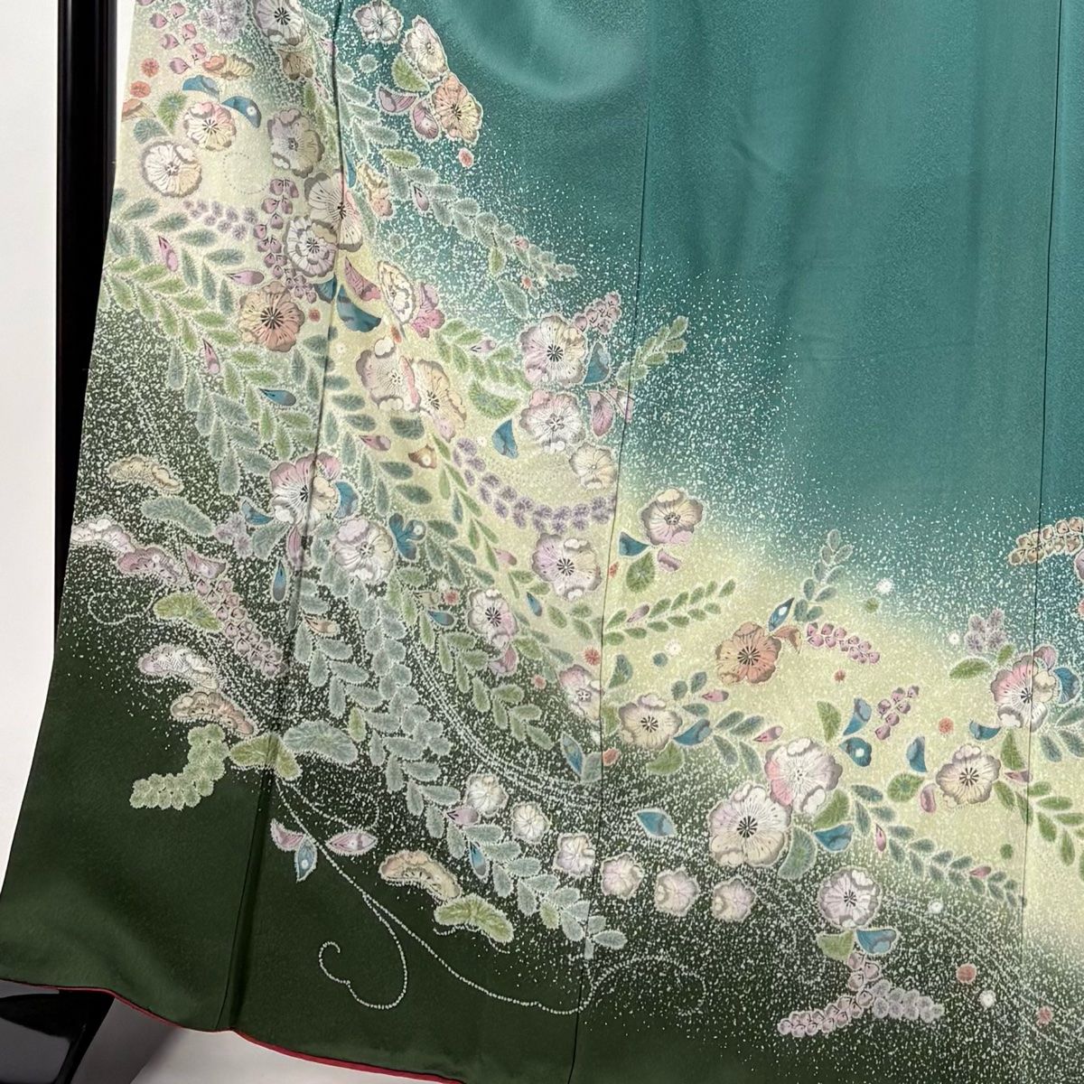 最終価格‼️から最後のお値下げ‼️美品‼️訪問着 辻が花柄刺繍 金色と緑色 訪問着 身丈165.5cm 裄丈66cm M 袷 辻が花柄 松 金銀彩 ぼかし 緑 正絹