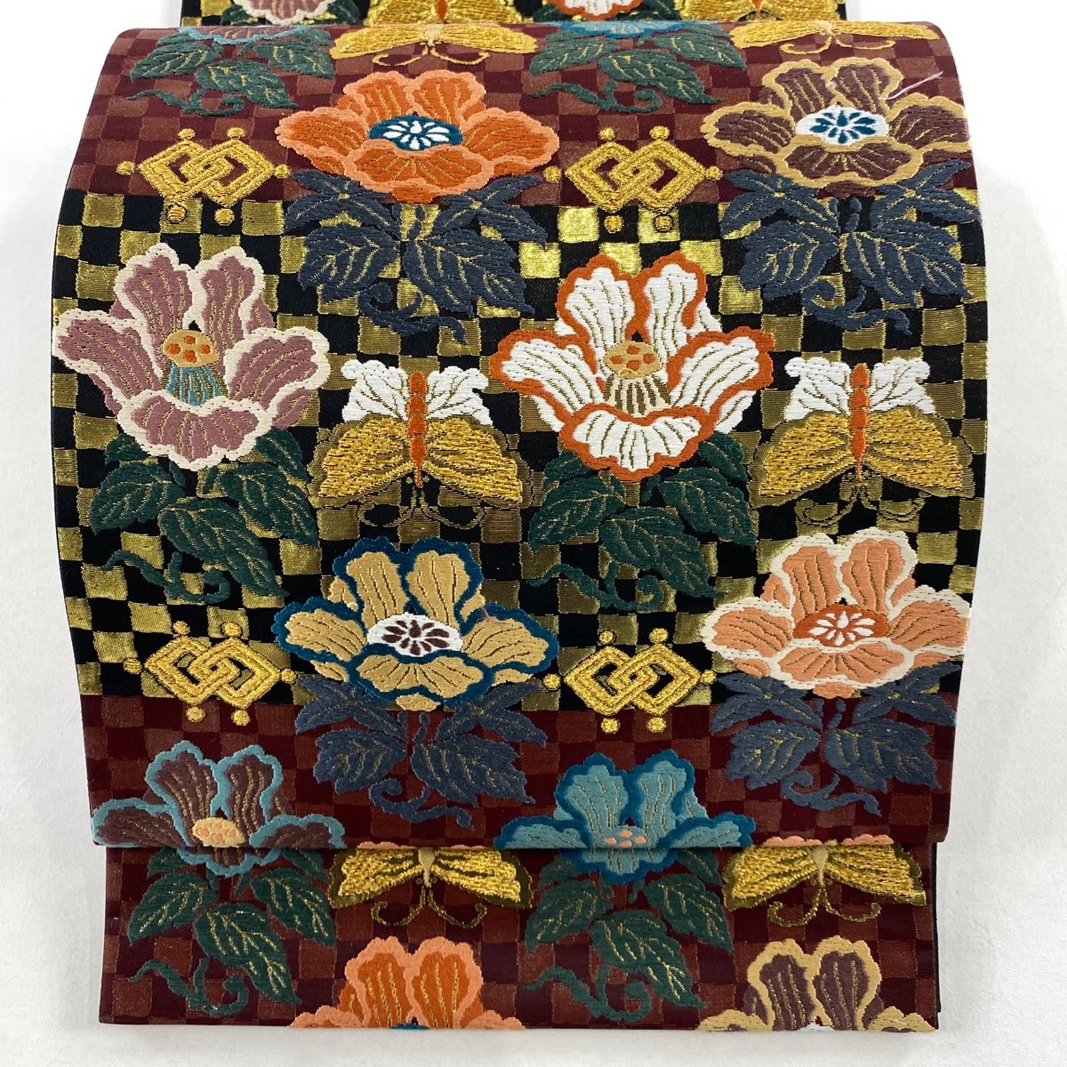 美品】 袋帯 秀品 新能裳錦 草花 横段 刺繍 黒 六通 正絹 【中古