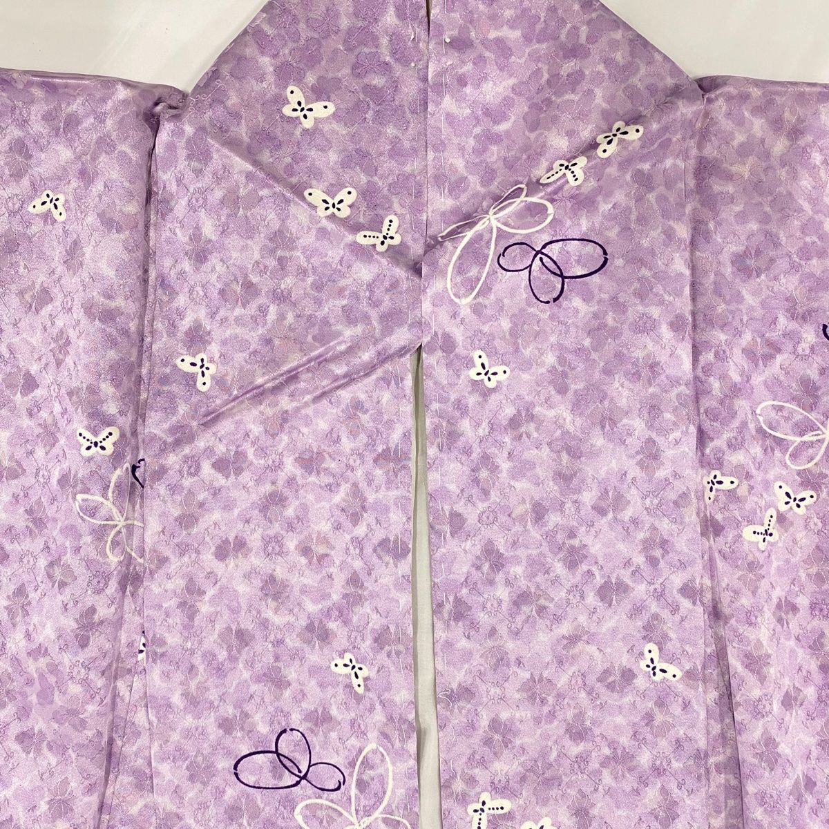 正絹　小紋　蝶柄　薄紫系　スモールサイズ　袷 小紋 身丈155cm 裄丈65cm M 袷 蝶 紫 正絹 秀品 【中古】 - メルカリ