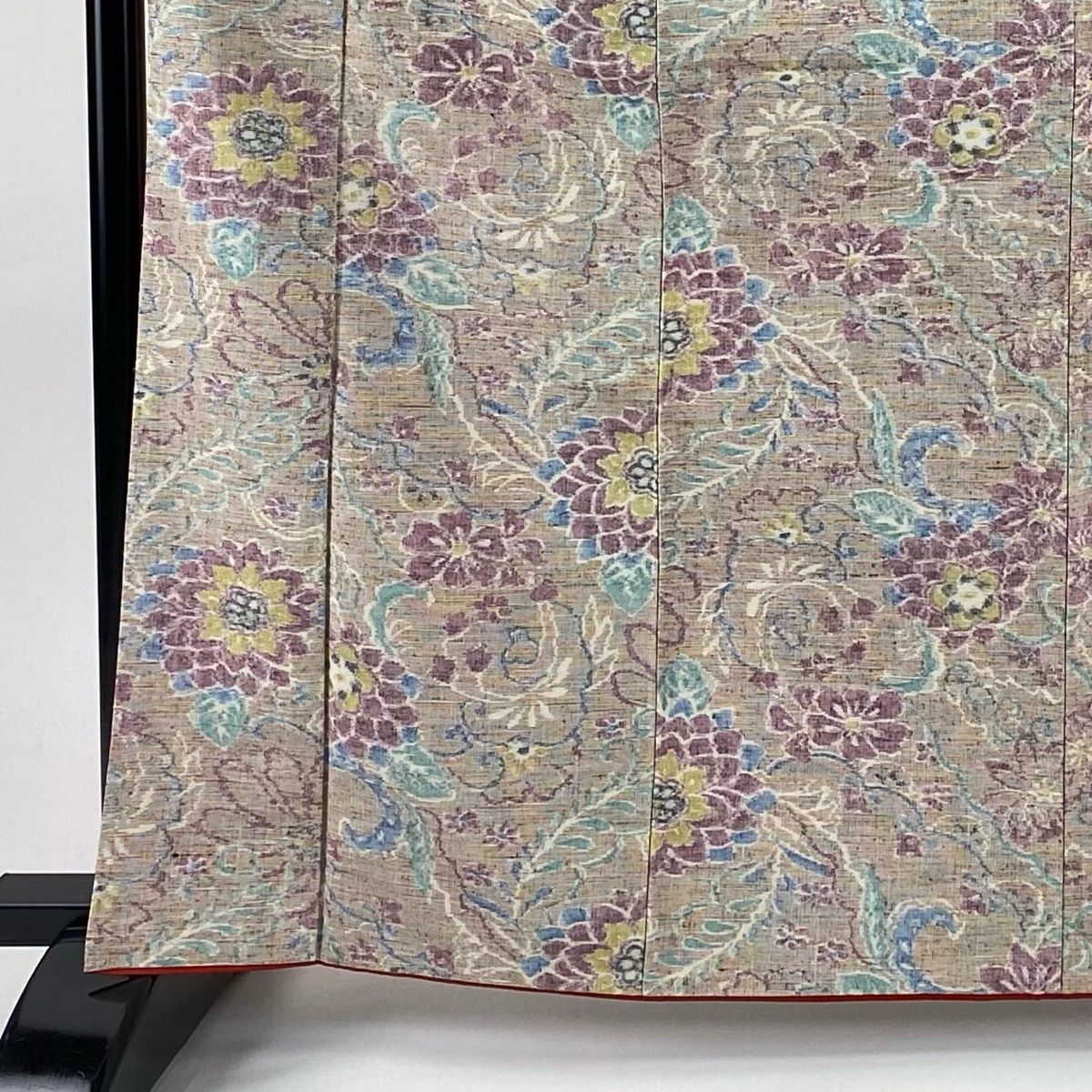 真綿紬　無地　着用わずか　美品　くすみローズ　薄紫系　肩身丈154 裄66.5 真綿紬 無地 着用わずか 美品 くすみローズ 薄紫系 肩身丈154 裄66.5