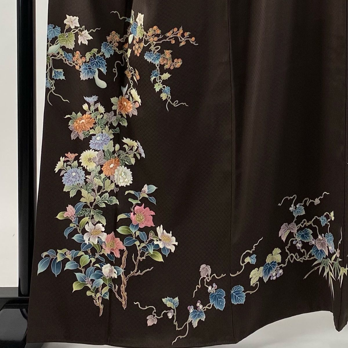 訪問着 お仕立て付き 正絹 蘇州刺繍 黒地瓢箪模様柄 新品 ho191t 正絹訪問着 レンタルフルセット「相楽刺繍 黄金シャンデリア