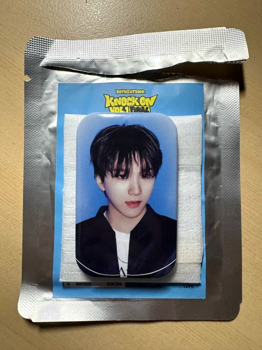 boynextdoor ラッキードロー B賞 直筆サイン入り チェキ ウナク BOYNEXTDOOR(ボイネク) ラッキードロー ラキドロ バッジ ウナク