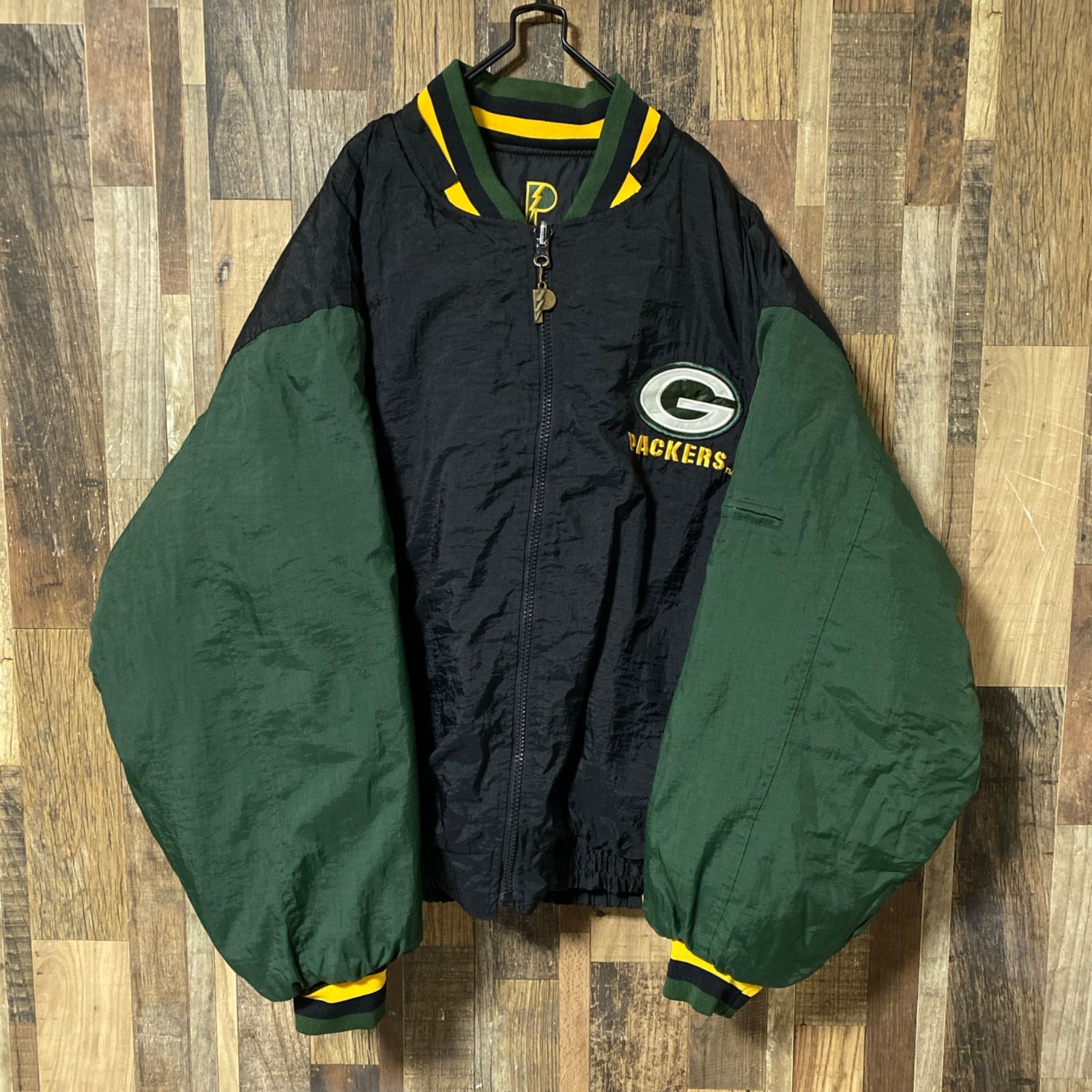 超希少！ NFL グリーンベイ パッカーズ ナイロンジャケット オーバー
