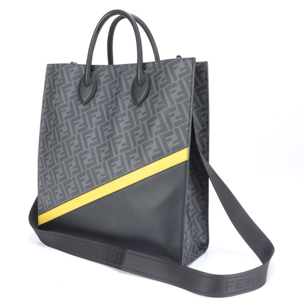 極美品 フェンディ ズッカ バーティカル トート バッグ 7VA578 レザー