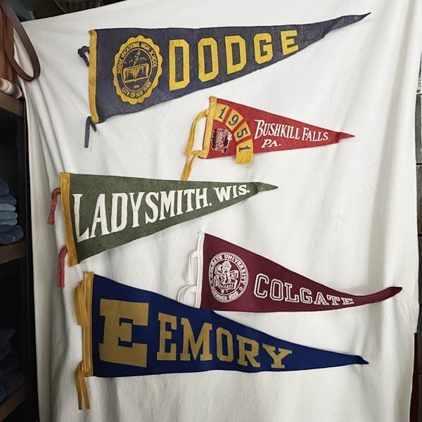 ビンテージ　ペナント　カレッジ　ドール　フェルト　50s 60s ビンテージ ペナント カレッジ ドール フロッキー フェルト 50s 60s